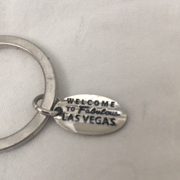 Las Vegas Xoxo Key Chain - Picture 2 of 5